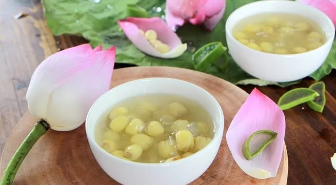 Lotus Seed Sweet soup – the Essence of Hanoi Cuisine