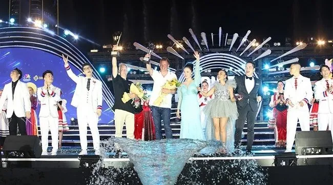 Finland wins 2019 Da Nang International Fireworks Festival