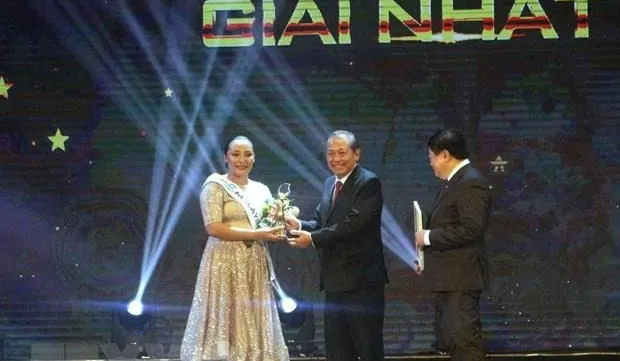 Malaysian singer wins ASEAN+3 pop singing contest in Quang Ninh