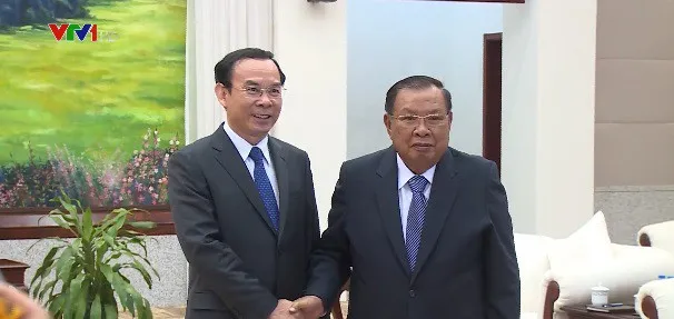 Vietnam, Laos further bilateral ties