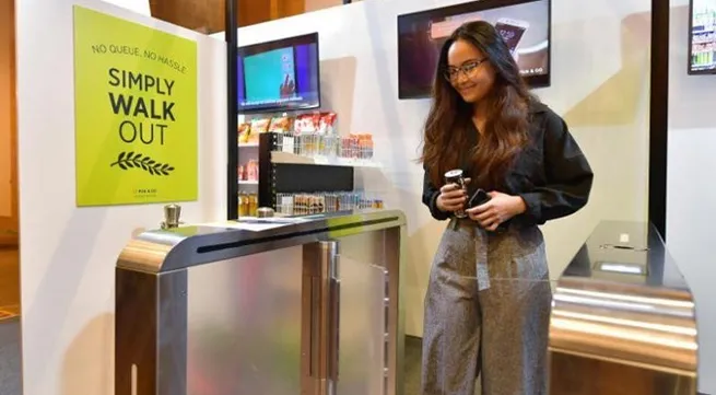 Singaporean retailers step up AI application