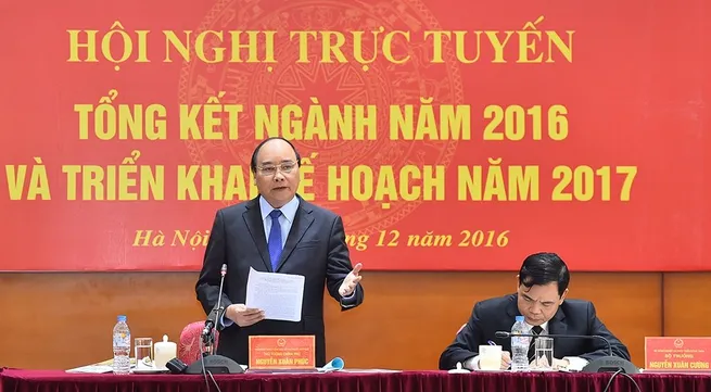 Government leader urges stronger agricultural restructuring