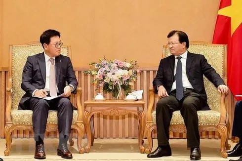 Deputy PM hosts CEO of Lotte Asset Development