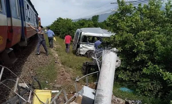 Vietnam Railway proposes measures to curb rail accidents