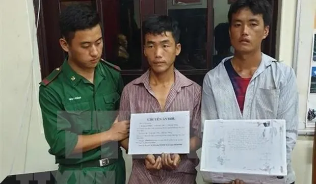 Dien Bien: Two men caught carrying 20,000 meth pills