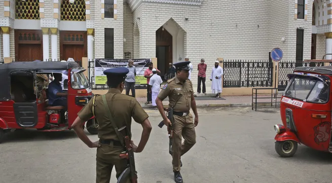 Sri Lankan authorities warn of possible terrorist attacks