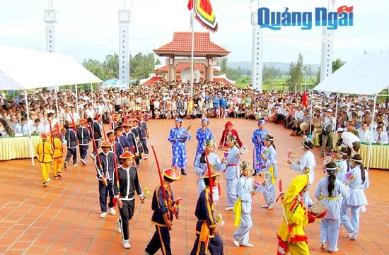 Sac bua singing in Ben Tre province