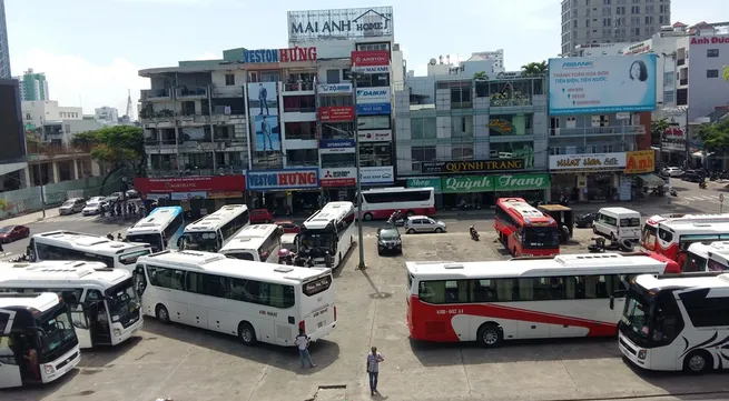 Đà Nẵng bans coaches from traffic hotspots