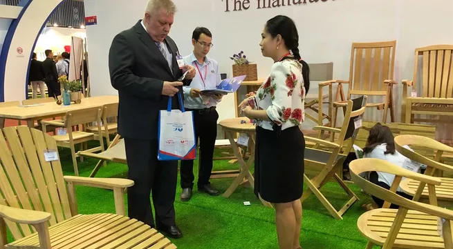 Int’l furniture, home accessories fair opens in HCM City