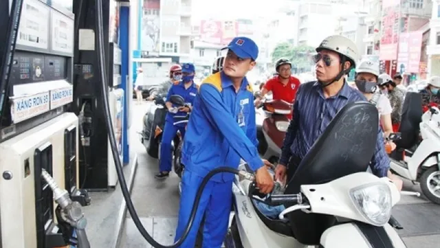 Petrol prices continue to rise