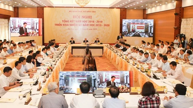 PM praises high schools, but more work needs to be done