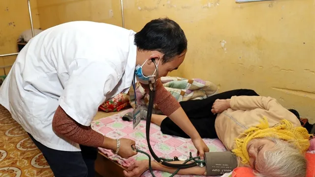 Eligible age for social welfare benefits to be reduced to 75