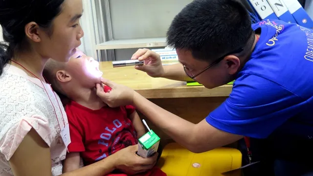 Patients get free surgical operations