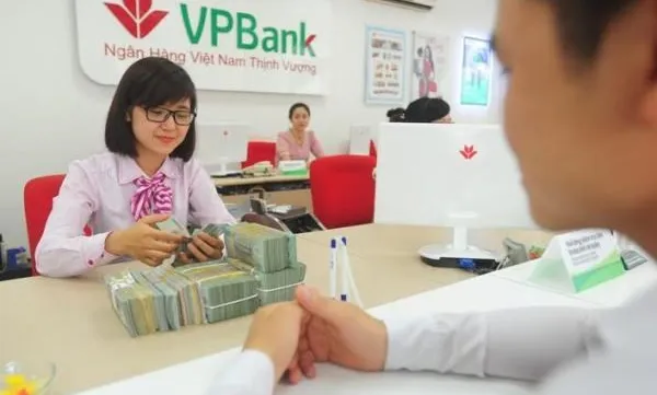 Đồng weakened slightly against the US dollar in H1 2019