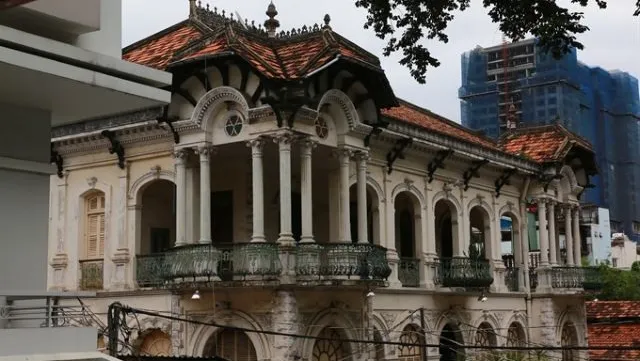 City urged to speed up classification of old villas
