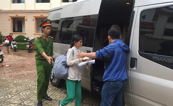 Online gambling ring on Zalo busted