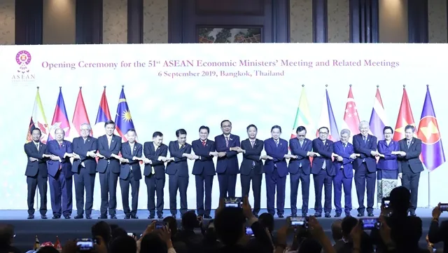 ASEAN economic ministers meet in Thailand