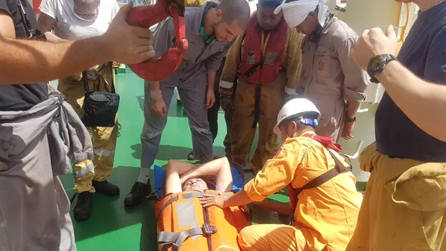 Foreign sailor rescued off Hoàng Sa Islands