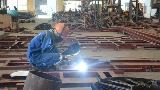 Shipbuilding industry short of skilled workers