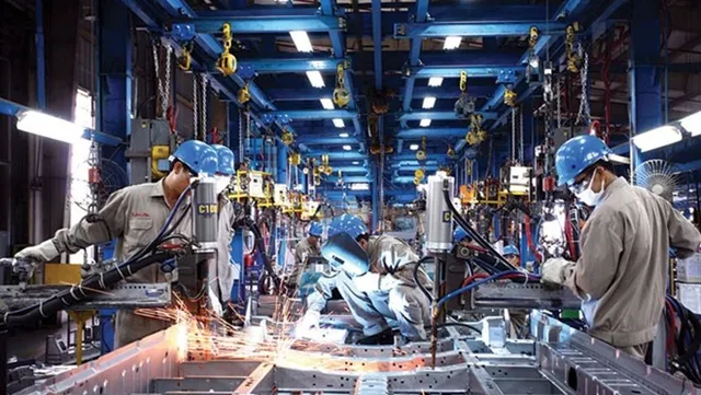 Việt Nam’s industrial production hits four-year high