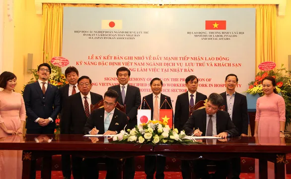 Deal signed for Vietnamese workers to find jobs in Japan