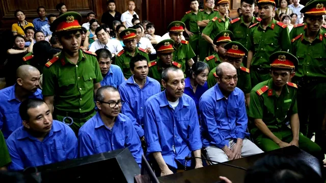 Death sentence handed down to eight heroin traffickers