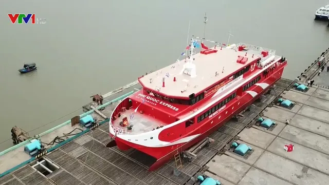 Con Dao express 36 starts new route