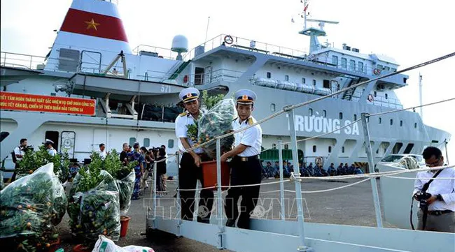 New Year's gifts ready to be sent to Truong Sa Archipelago