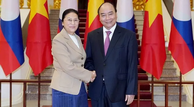 Prime Minister receives Lao NA Chairwoman