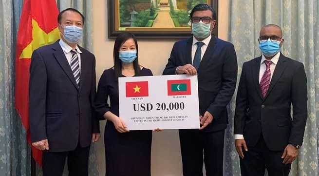 Vietnam assists Maldives in COVID-19 fight