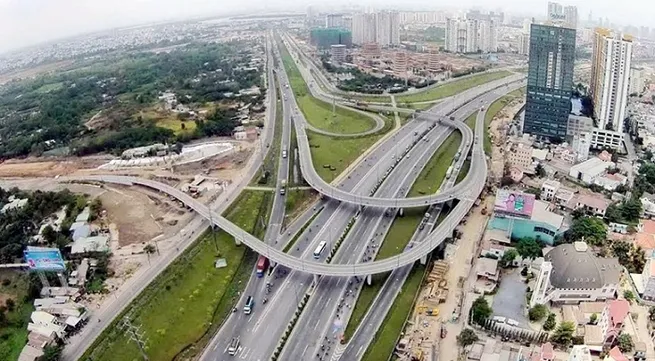 Further promoting potentials of key economic zones