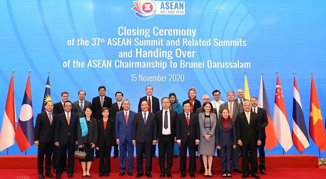 37th ASEAN Summit and Related Summits wrap up successfully