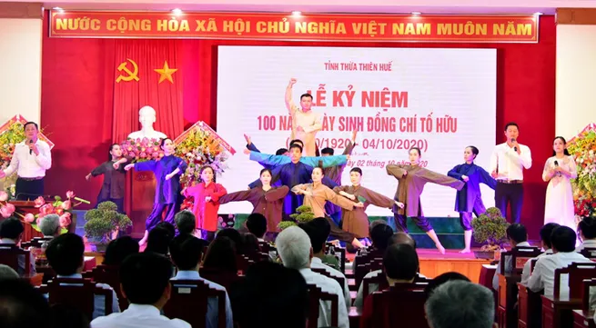 Ceremony marks 100th birthday anniversary of poet To Huu