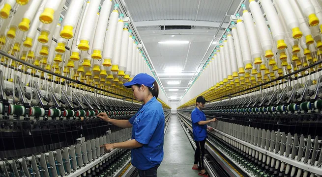 Vietnam takes steps to facilitate recovery of manufacturing sector