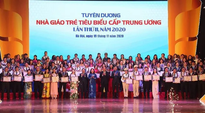 Various activities held to mark Vietnamese Teachers' Day