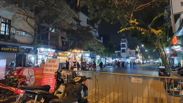 Pedestrian zone around Hoan Kiem lake extended