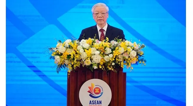 Top Vietnamese leader affirms maintaining peaceful, stable, cohesive and united ASEAN region