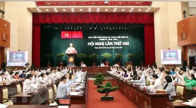 Ho Chi Minh City promotes urban government and improves investment environment