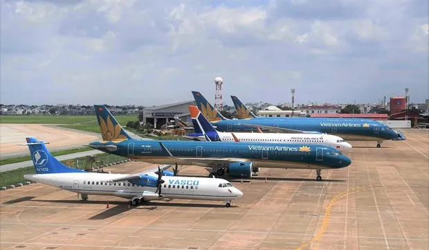 Vietnam Airlines adjusts flight schedules in anticipation of Storm Goni