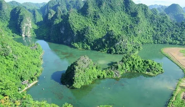 Vietnam honoured as Asia’s heritage, cultural, culinary destination at WTA 2020