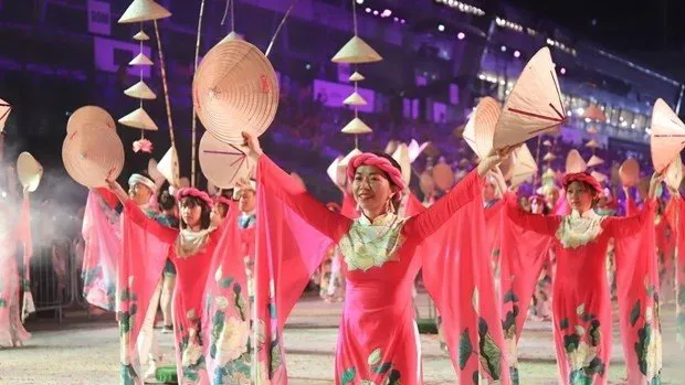 Vietnamese art troupe attends Chingay Parade 2020 in Singapore