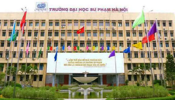 Five universities granted Vietnamese language certificates for foreigners