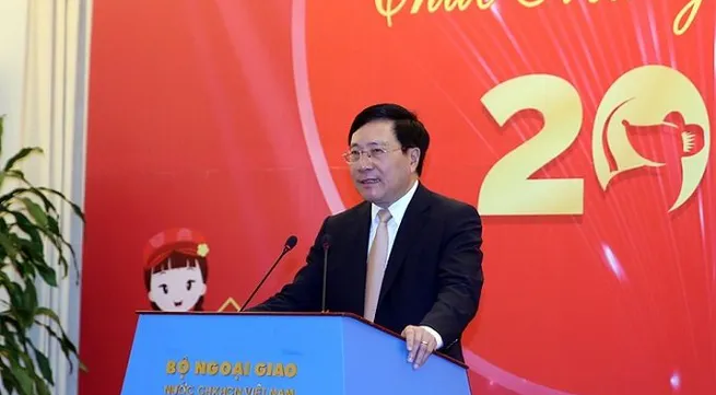 Foreign minister hails journalists’ contributions to external activities