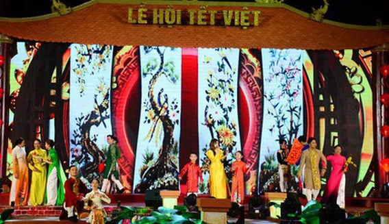 Honouring traditional Tet’s values