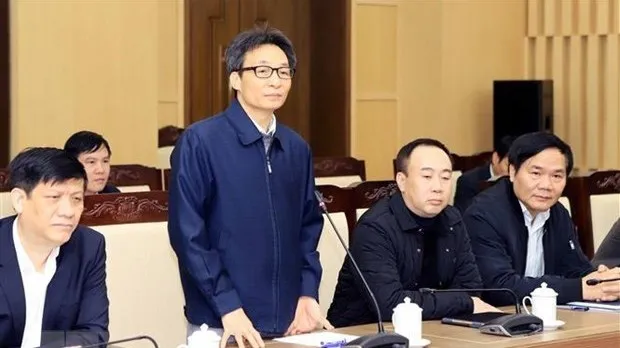 Deputy PM works with Vinh Phuc on nCoV fight