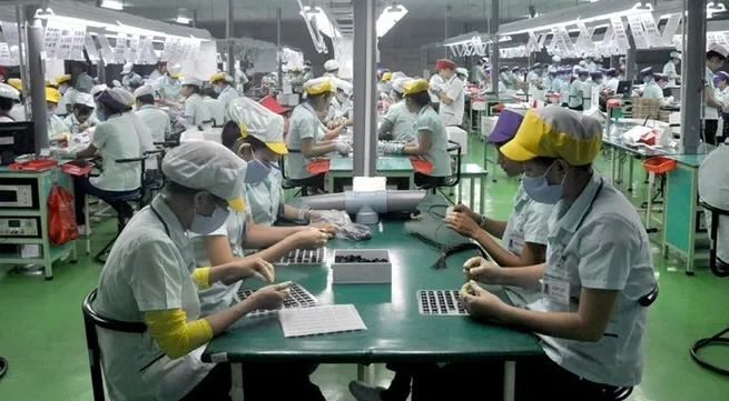 Seven manufacturing goods post US$1 billion-plus exports in two months