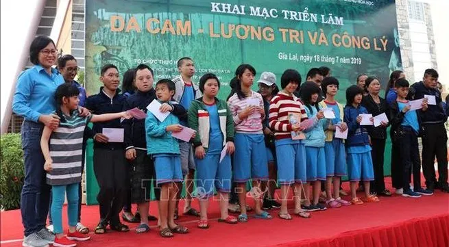 Text-message campaign launched to raise funds for AO/Dioxin victims