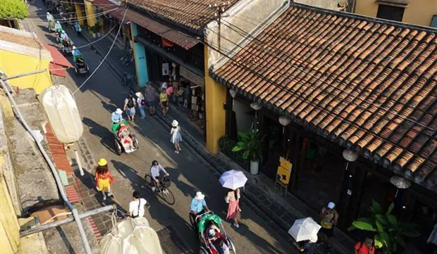 Hoi An ancient quarters suspend serving visitors due to COVID-19