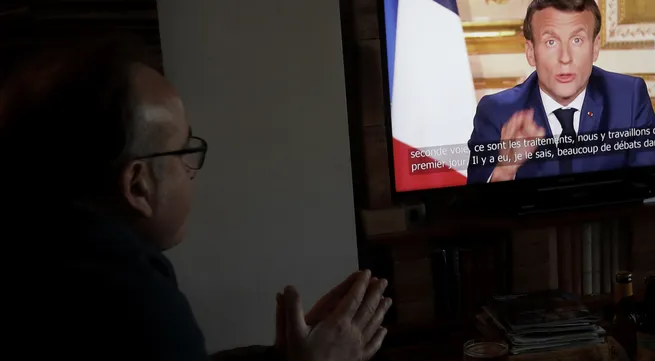 France extends nationwide shutdown to May 11