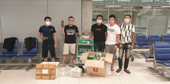 Vietnamese stuck at Thai airport get help